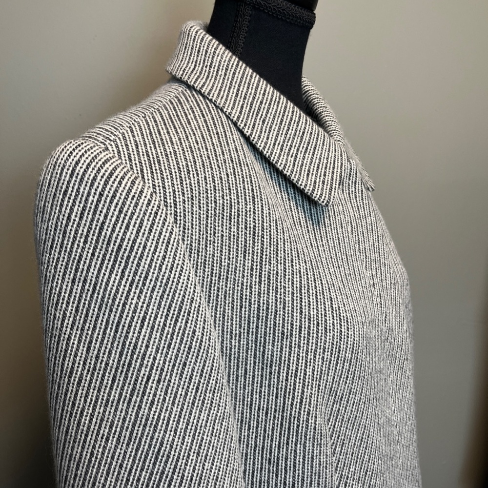 VINTAGE Louis Féraud Cashmere Blazer / Jacket Size 14 - Picture 3 of 11